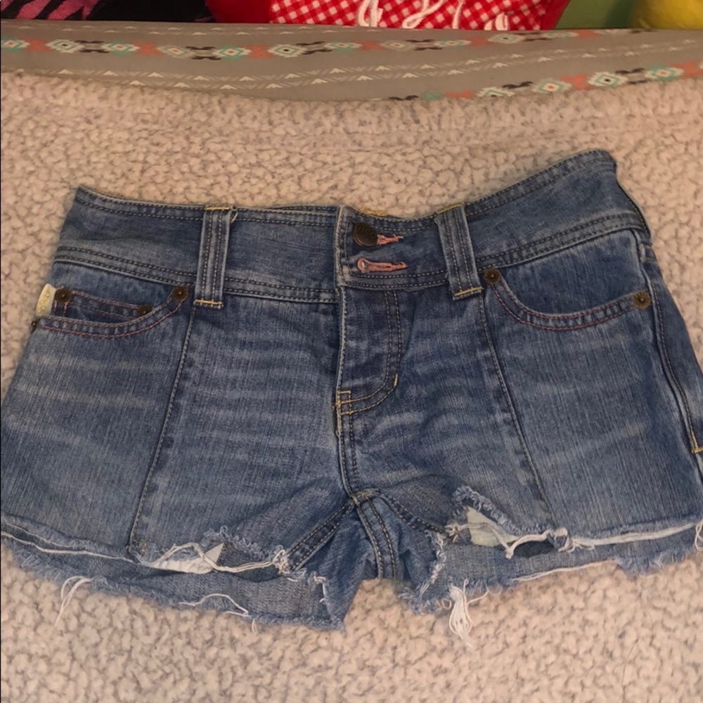 High wasted short shorts